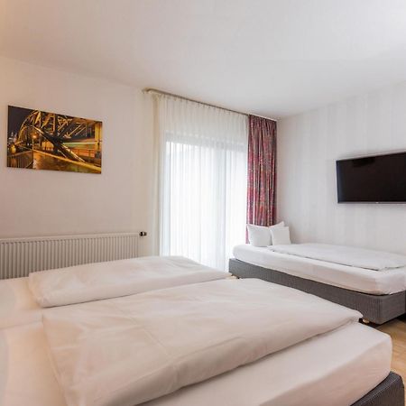 Hotel & Wirtshaus Hansen Bergisch Gladbach Kültér fotó