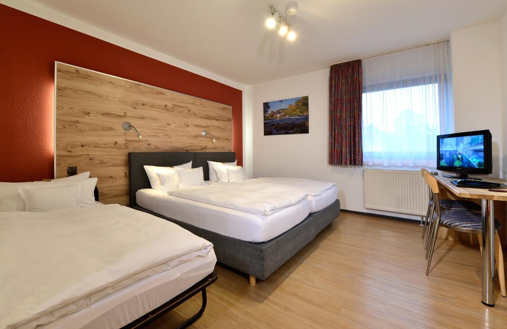 Hotel & Wirtshaus Hansen Bergisch Gladbach Kültér fotó