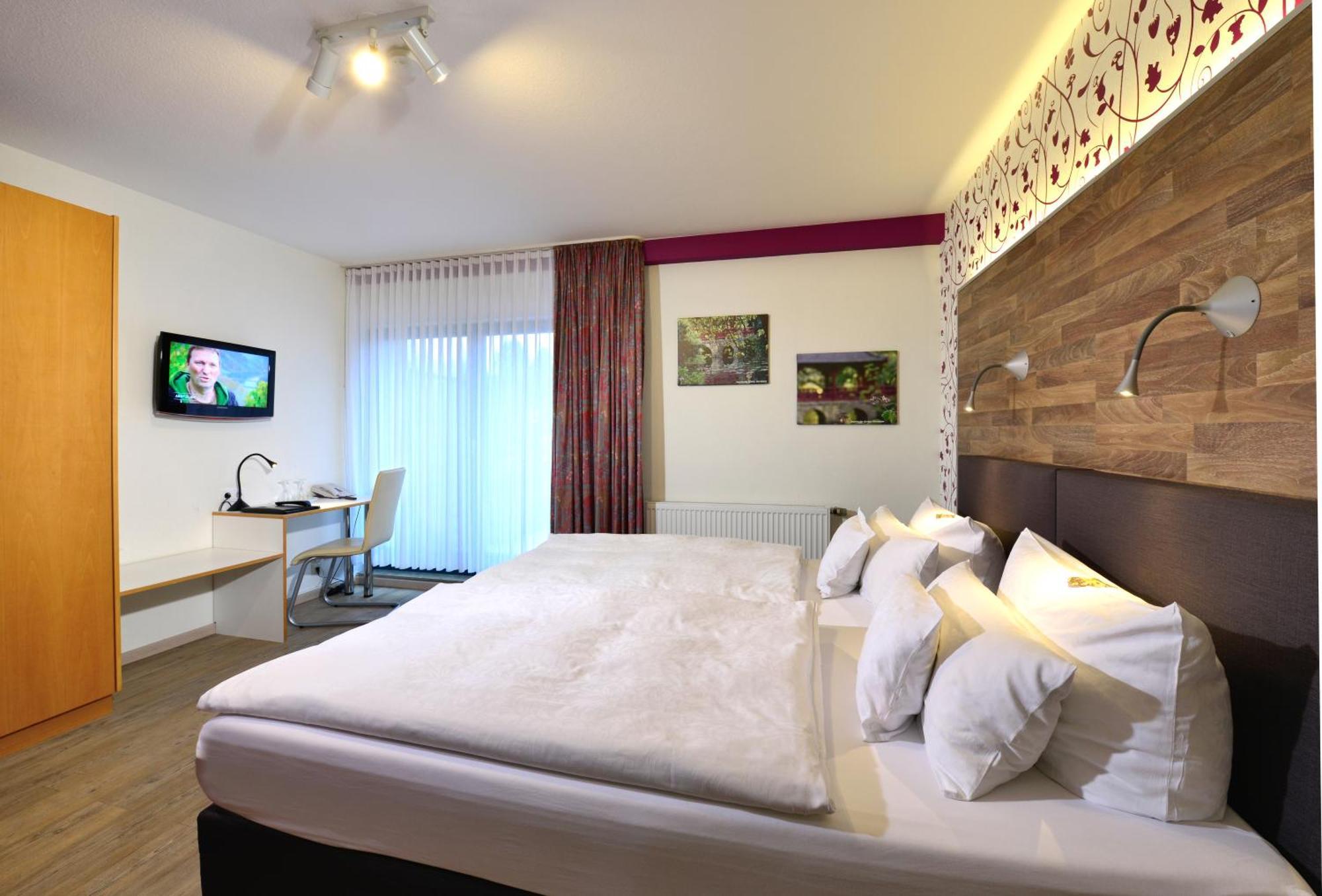 Hotel & Wirtshaus Hansen Bergisch Gladbach Kültér fotó